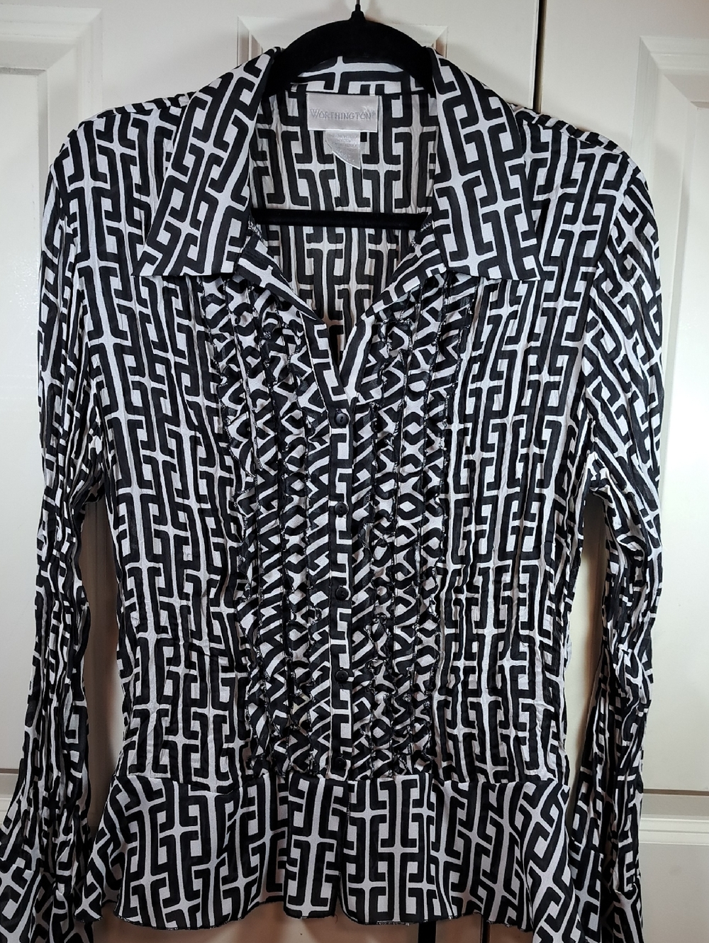 Worthington Black & White Geometric Ruffle Front Blouse - Picture 1 of 7